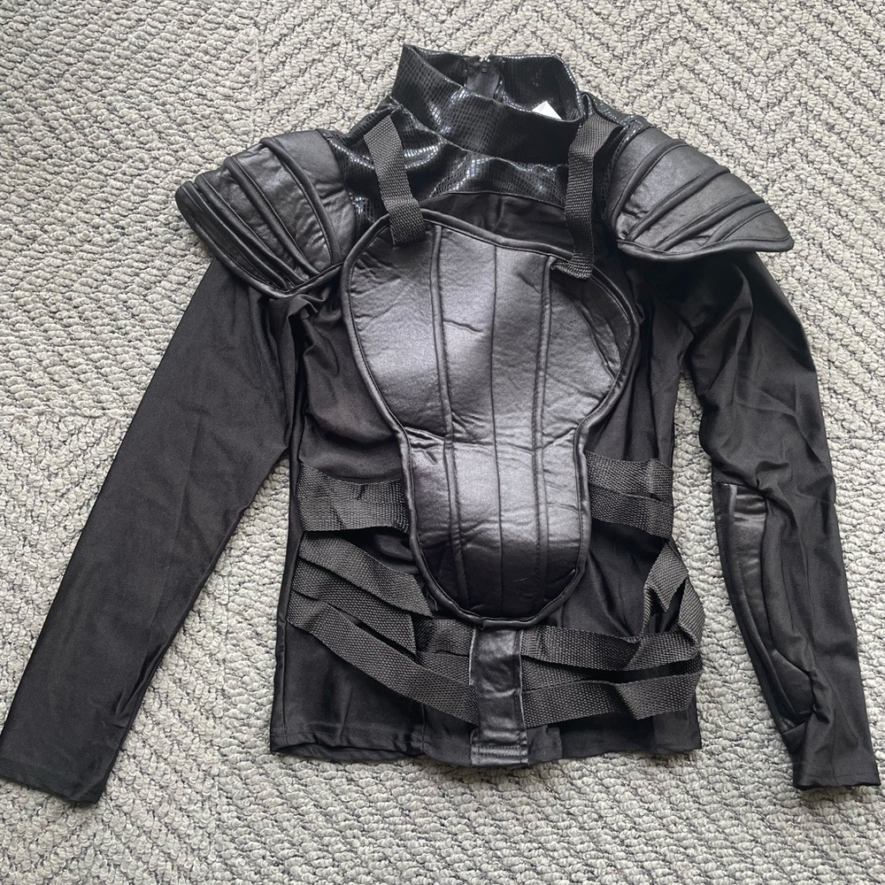 Katniss costume size tween small